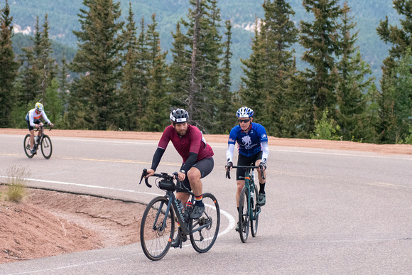 2023 Broadmoor Cycle to the Summit